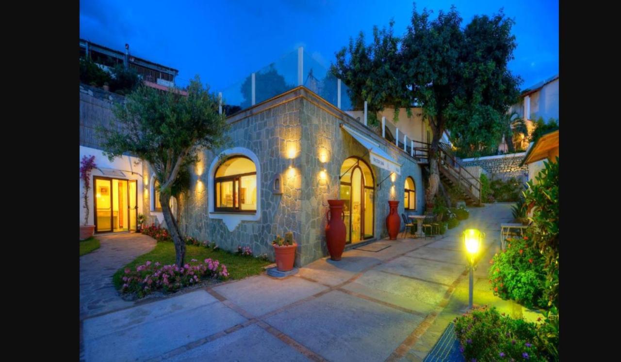 Hotel Imperamare Forio  Luaran gambar