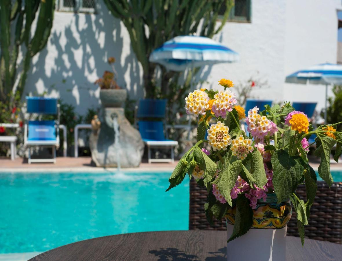 Hotel Imperamare Forio  Luaran gambar